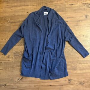 Pact Women's Deep Blue Airplane Wrap Cardigan